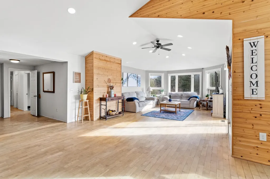 342 Lyndeborough Road New Boston NH 03070