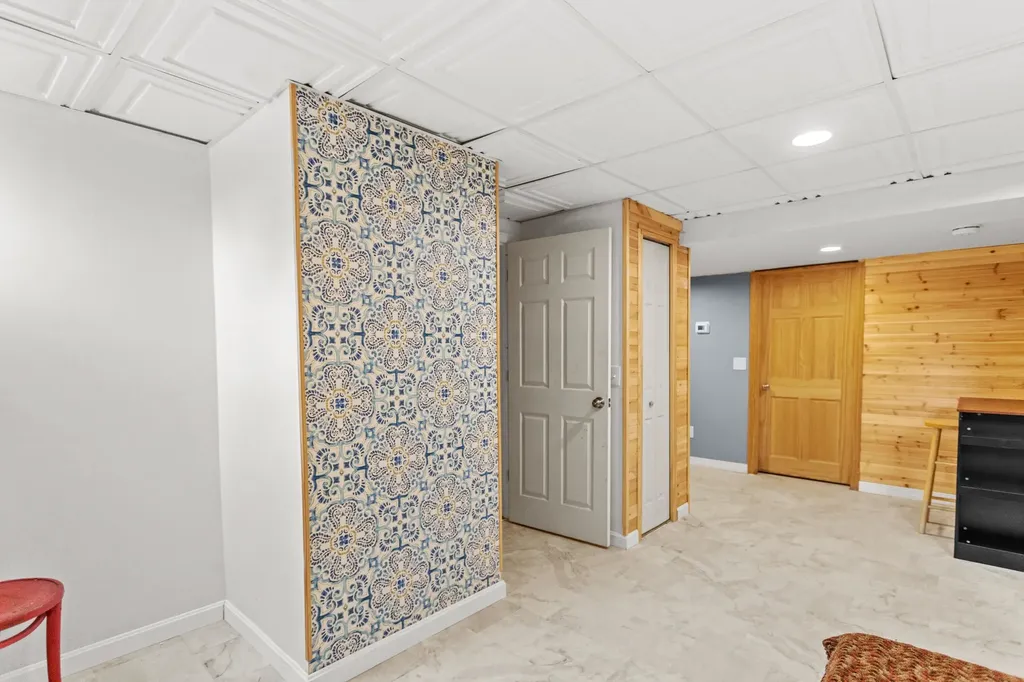 342 Lyndeborough Road New Boston NH 03070