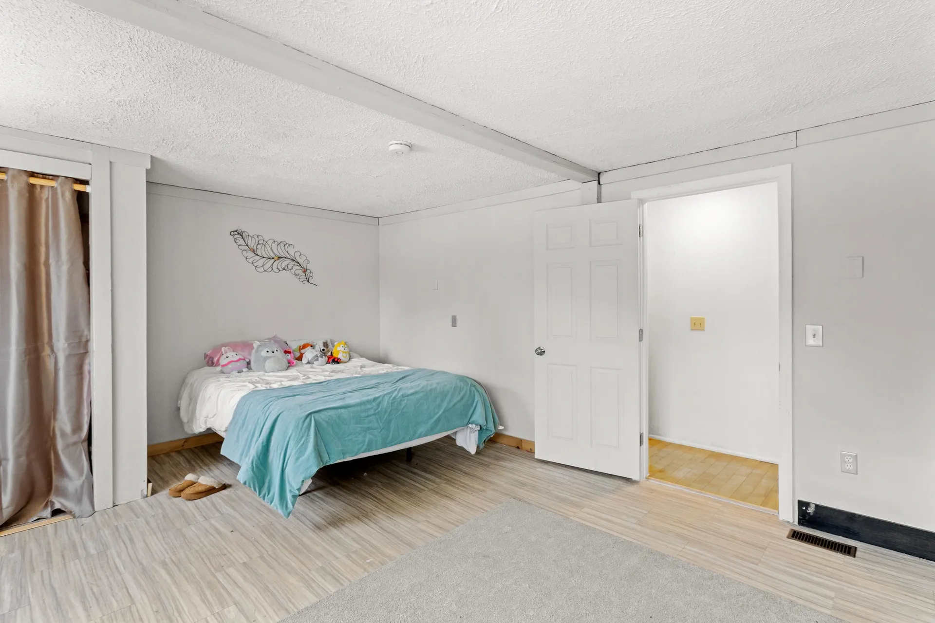 342 Lyndeborough Road New Boston NH 03070