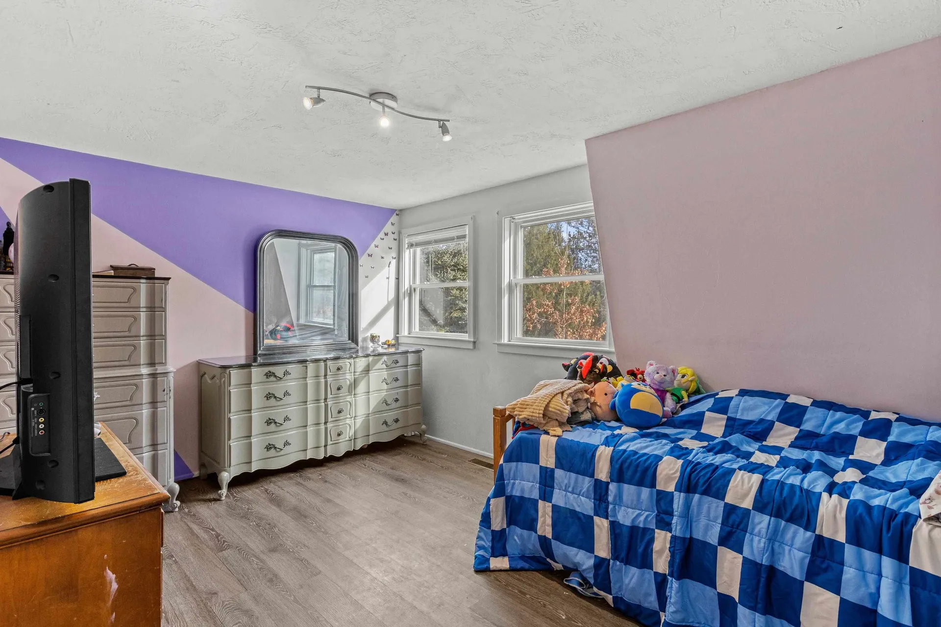 342 Lyndeborough Road New Boston NH 03070