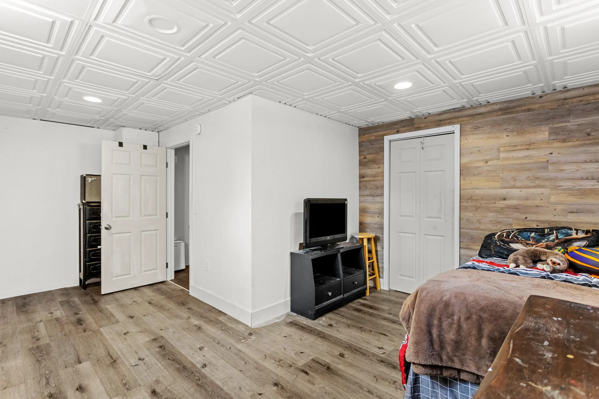 342 Lyndeborough Road New Boston NH 03070