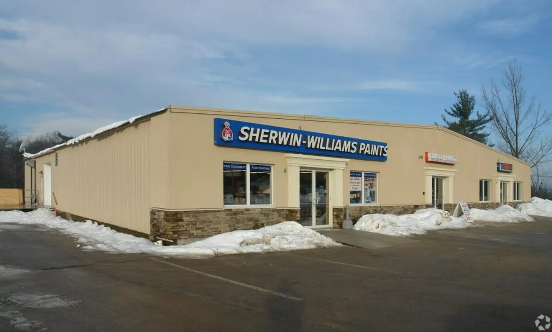 1134 Hooksett Road Hooksett NH 03106