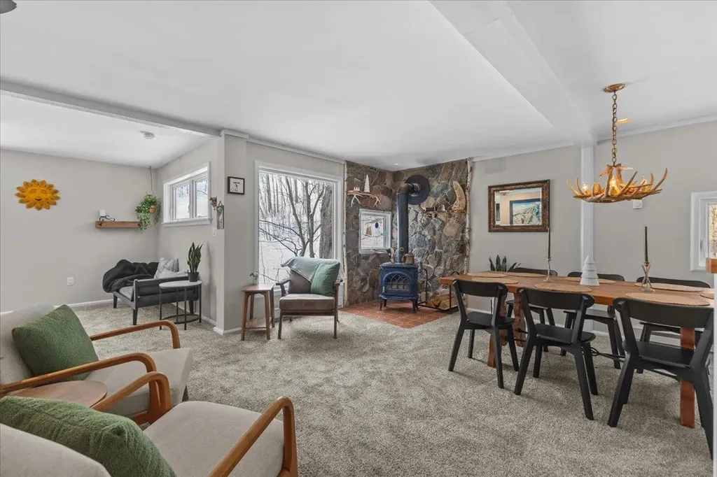 355 Summit Road Warren VT 05674