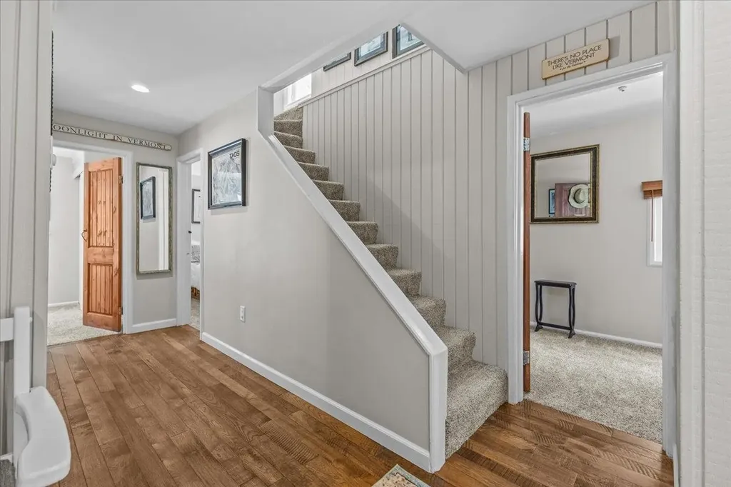 355 Summit Road Warren VT 05674