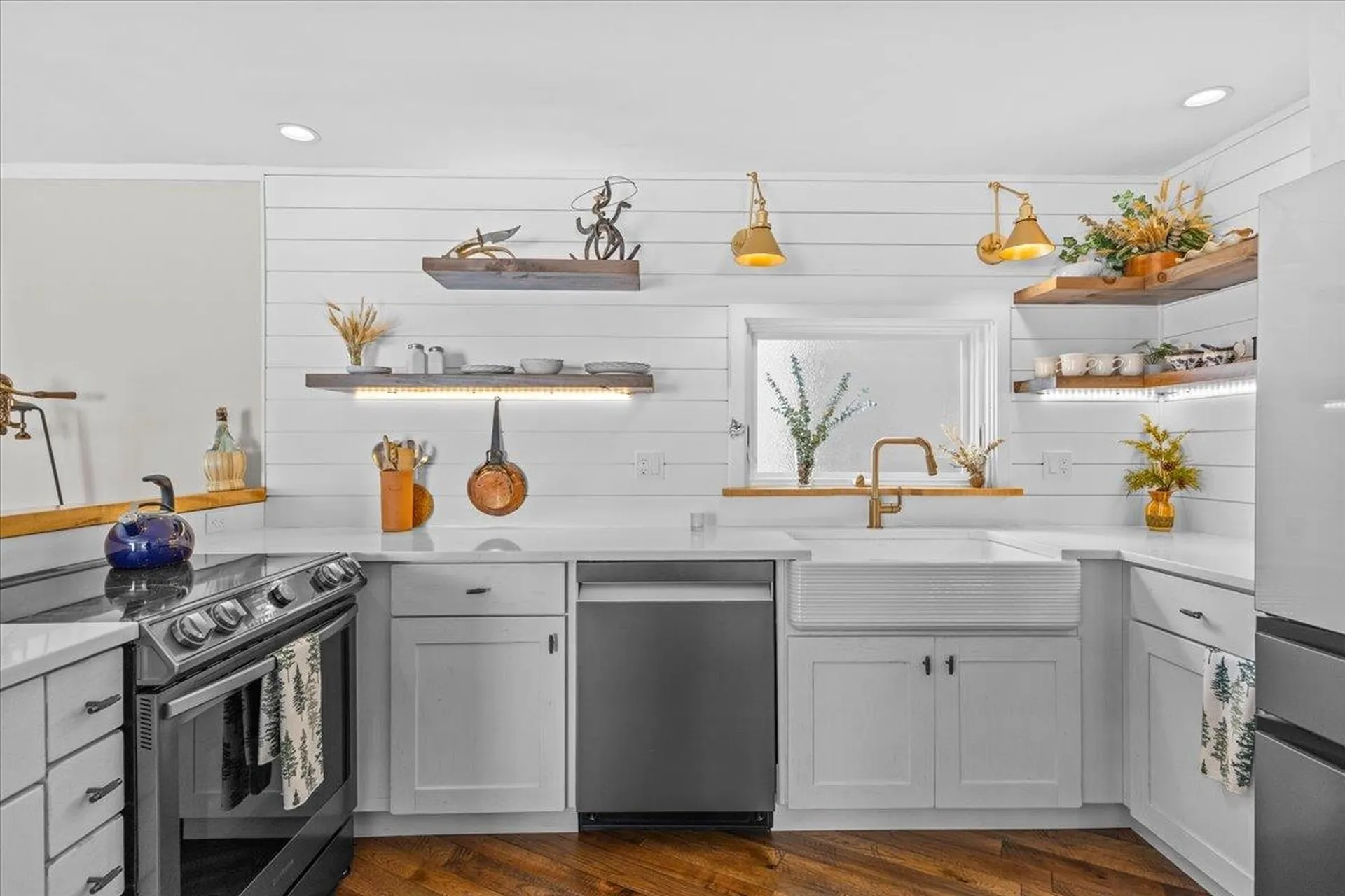 355 Summit Road Warren VT 05674