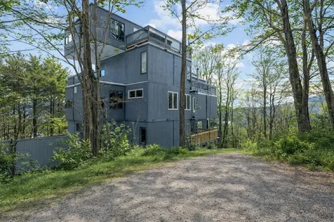 355 Summit Road Warren VT 05674