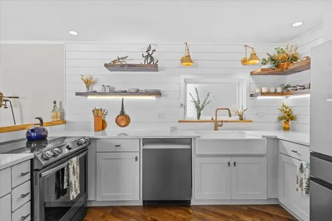 355 Summit Road Warren VT 05674