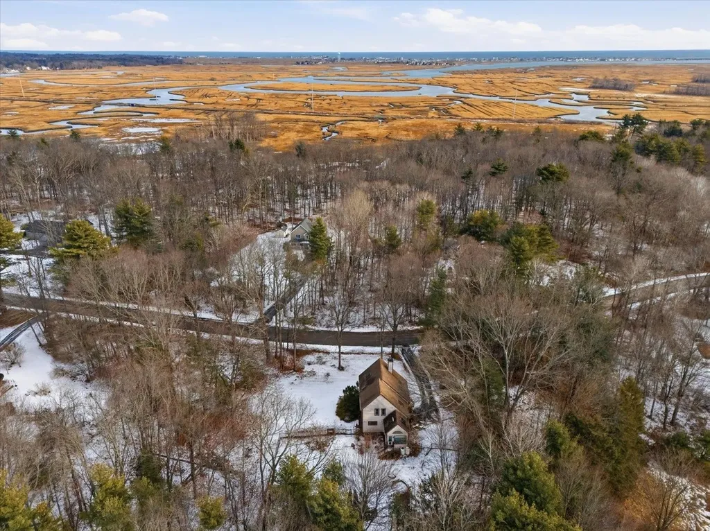 39 Coach Lane Hampton Falls NH 03844