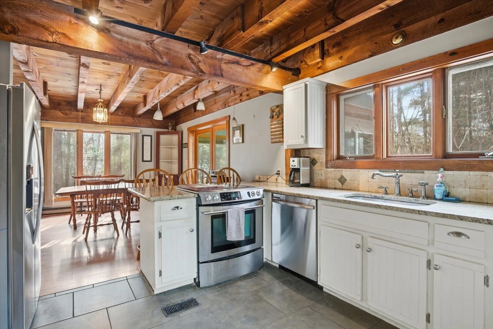 39 Coach Lane Hampton Falls NH 03844