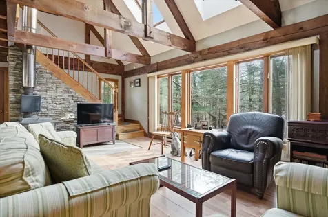 39 Coach Lane Hampton Falls NH 03844