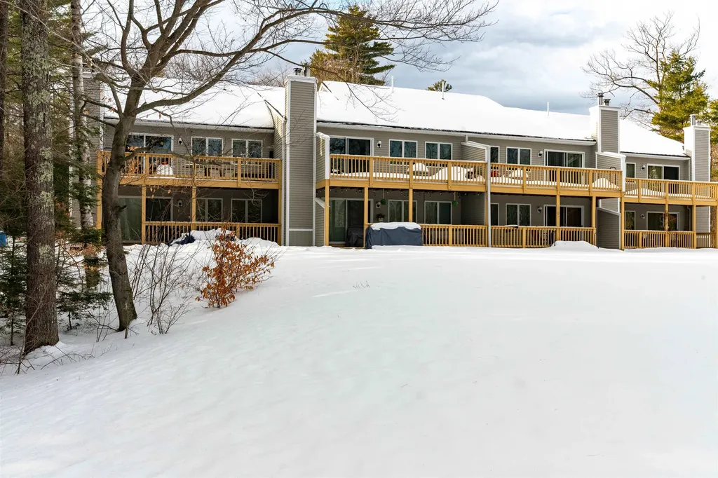 77 Northbrook Circle Conway NH 03860