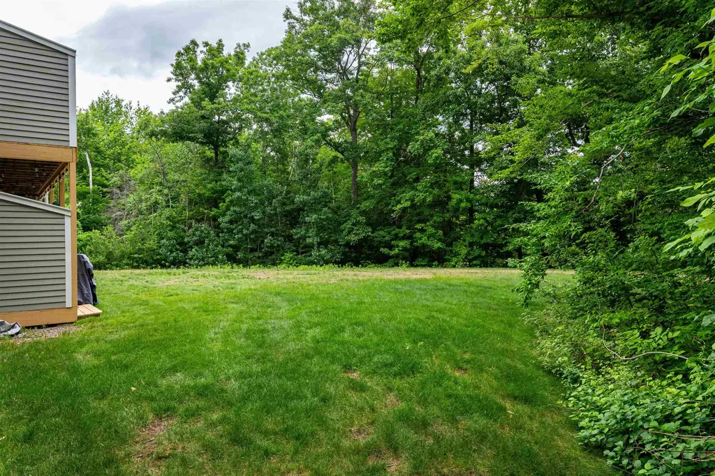 77 Northbrook Circle Conway NH 03860