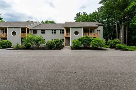 77 Northbrook Circle Conway NH 03860