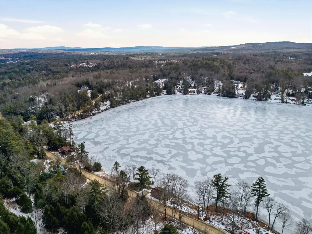 287 Clough Pond Road Loudon NH 03307