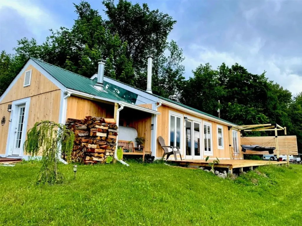 2882 Perley Road Enosburg VT 05450