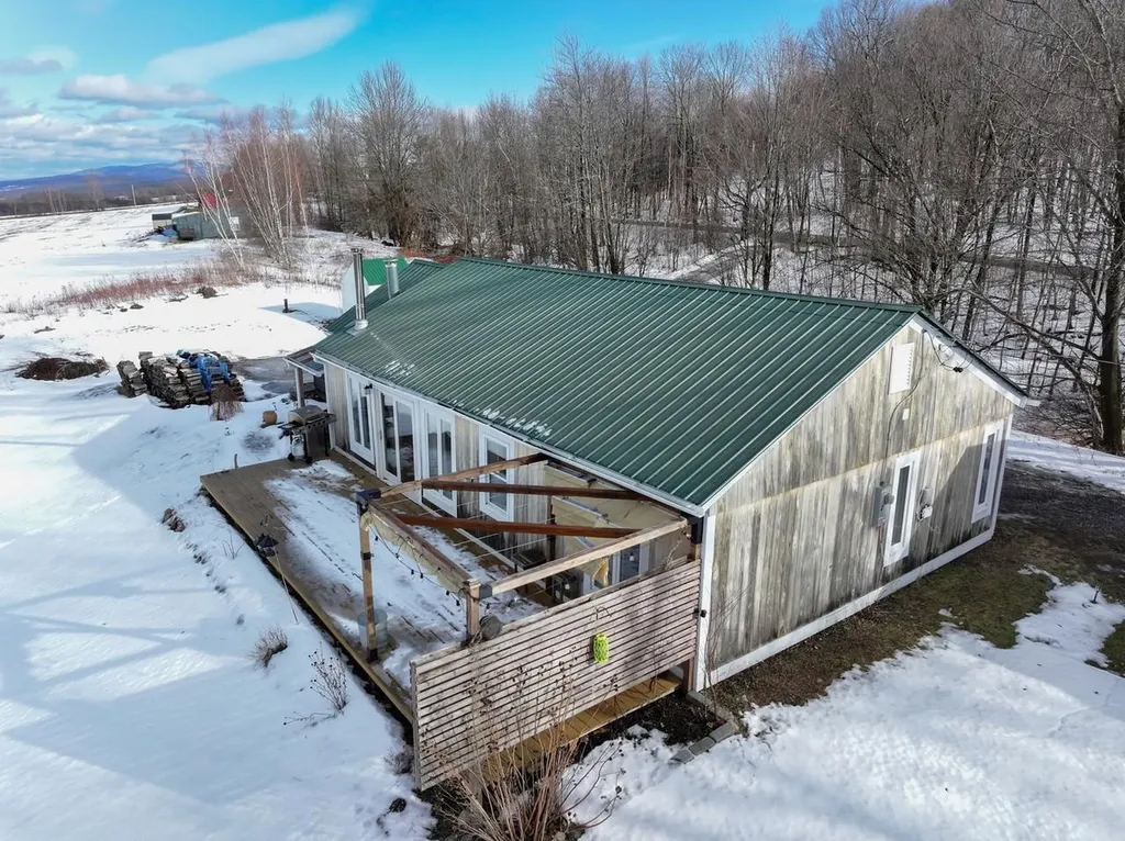 2882 Perley Road Enosburg VT 05450