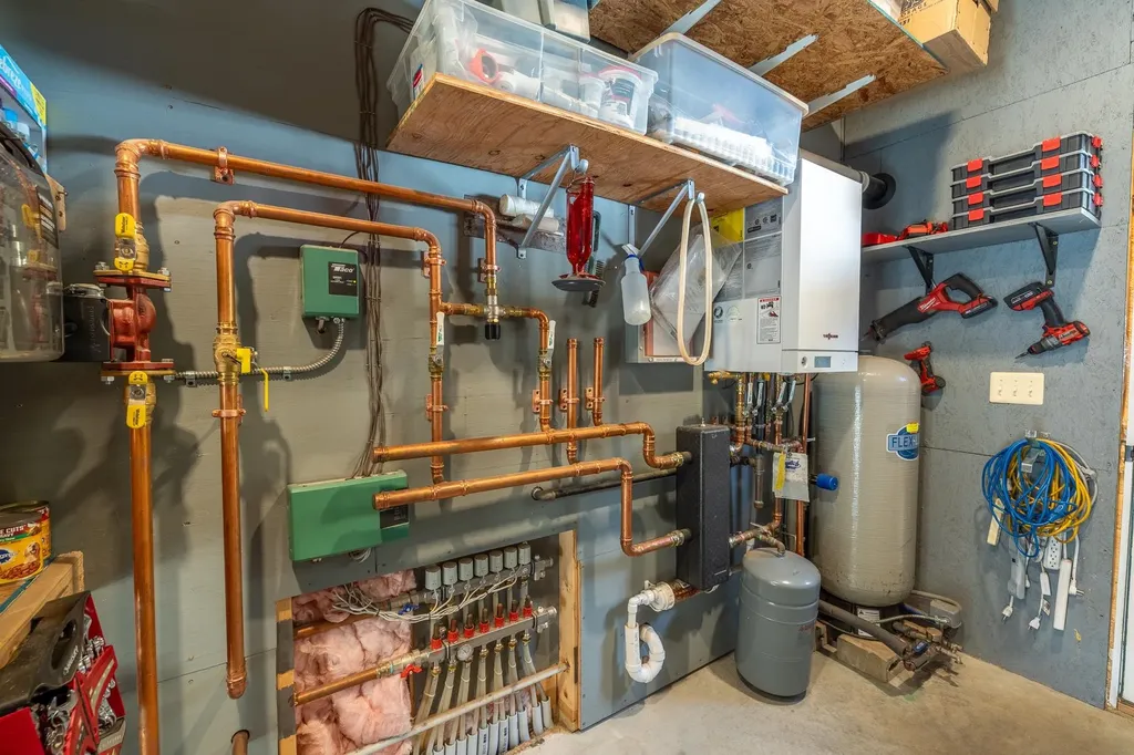 174 Kilton Road Canaan NH 03741