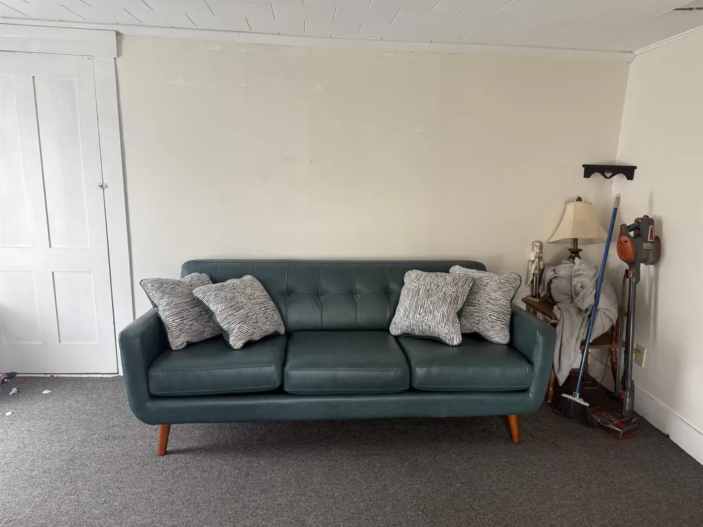 69 Pleasant Street Colebrook NH 03576