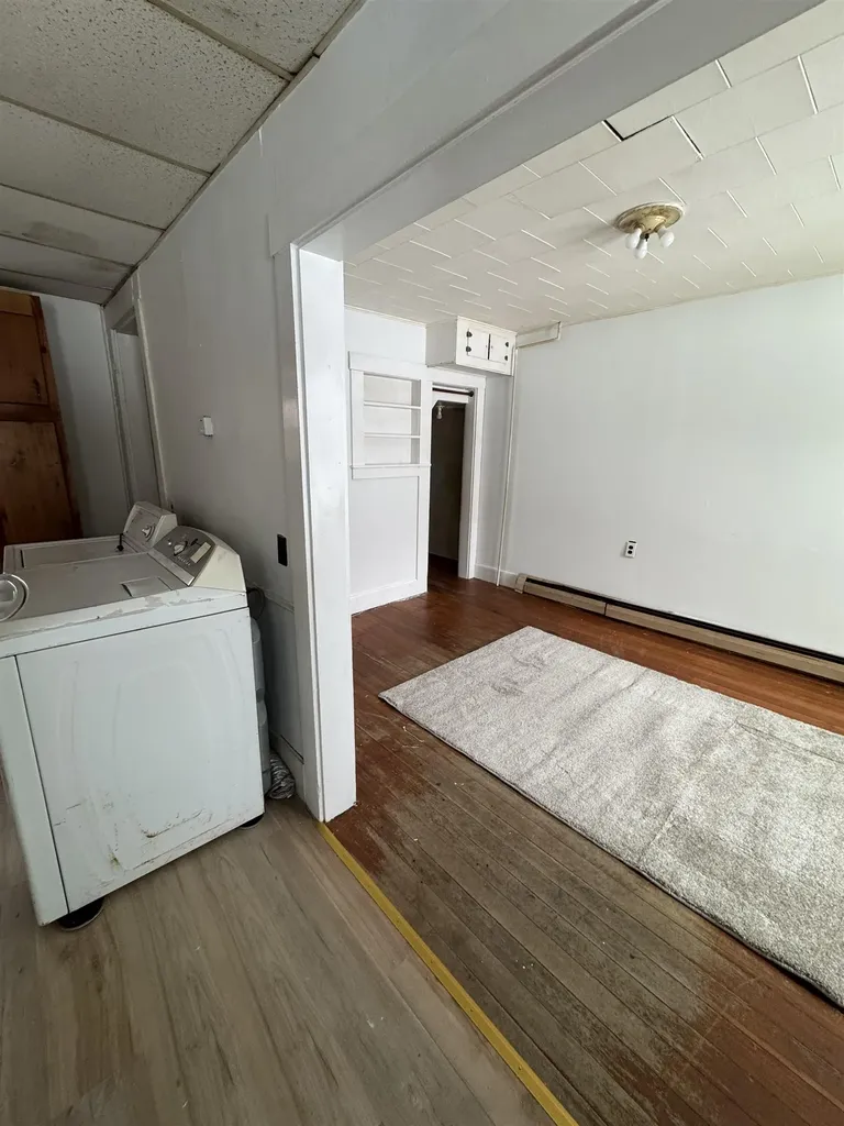 69 Pleasant Street Colebrook NH 03576