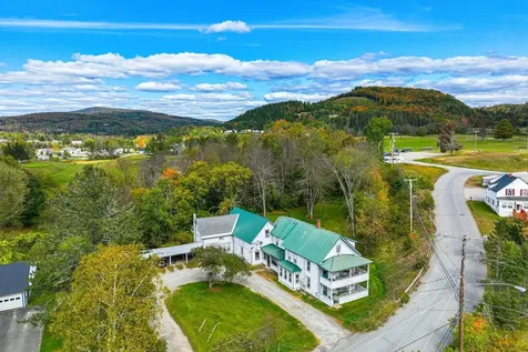 69 Pleasant Street Colebrook NH 03576