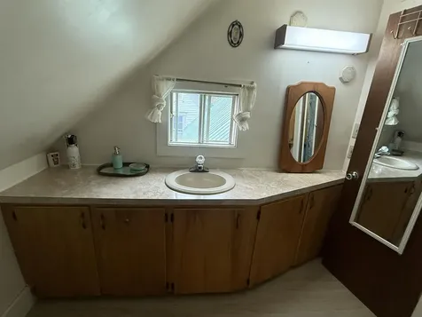 69 Pleasant Street Colebrook NH 03576