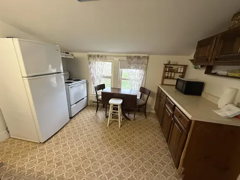 69 Pleasant Street Colebrook NH 03576
