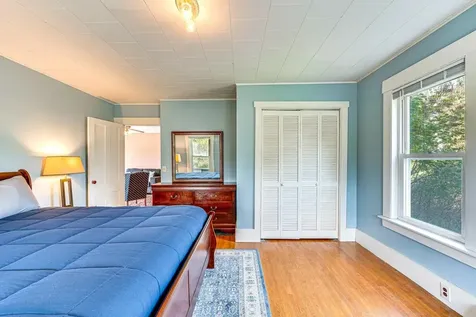 69 Pleasant Street Colebrook NH 03576