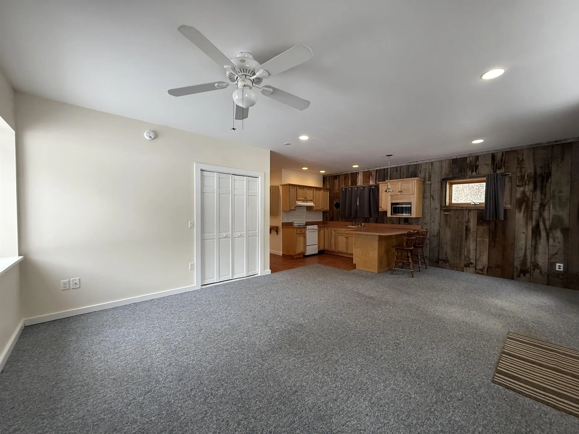 118 Vt Route 30 Newfane VT 05345