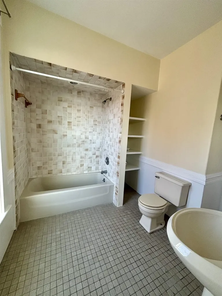 15 Maple Street Wilton NH 03086