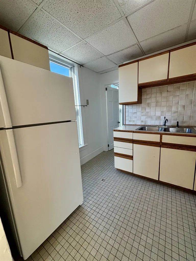 15 Maple Street Wilton NH 03086