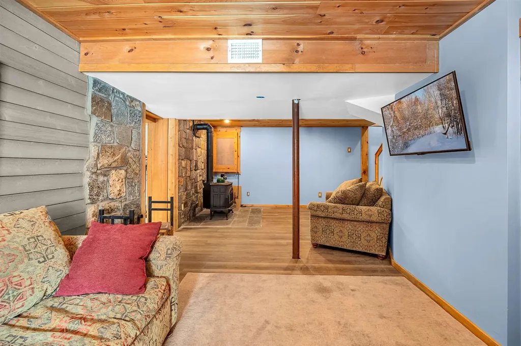 1054 Stowe Hollow Road Stowe VT 05672