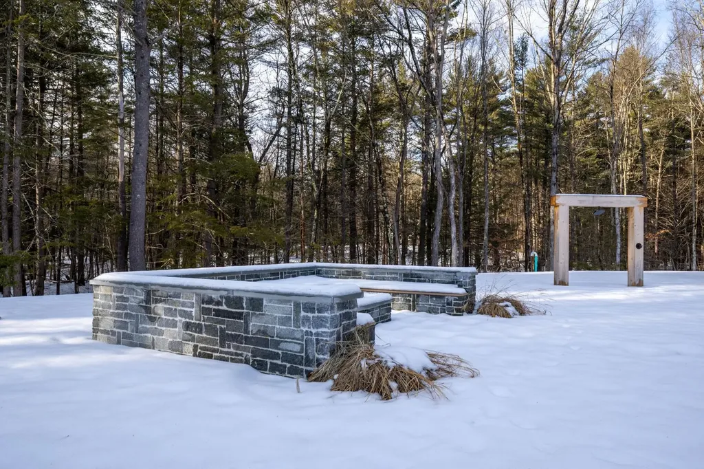 113 Linden Street Exeter NH 03833