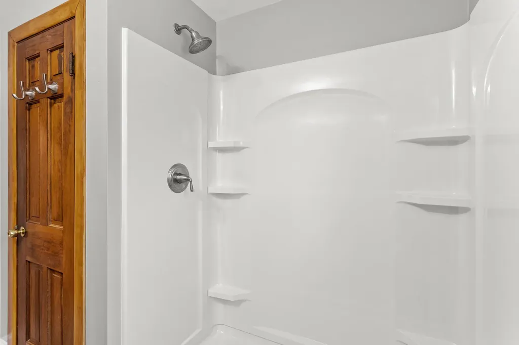 6 Ruth Lane Hampton NH 03842