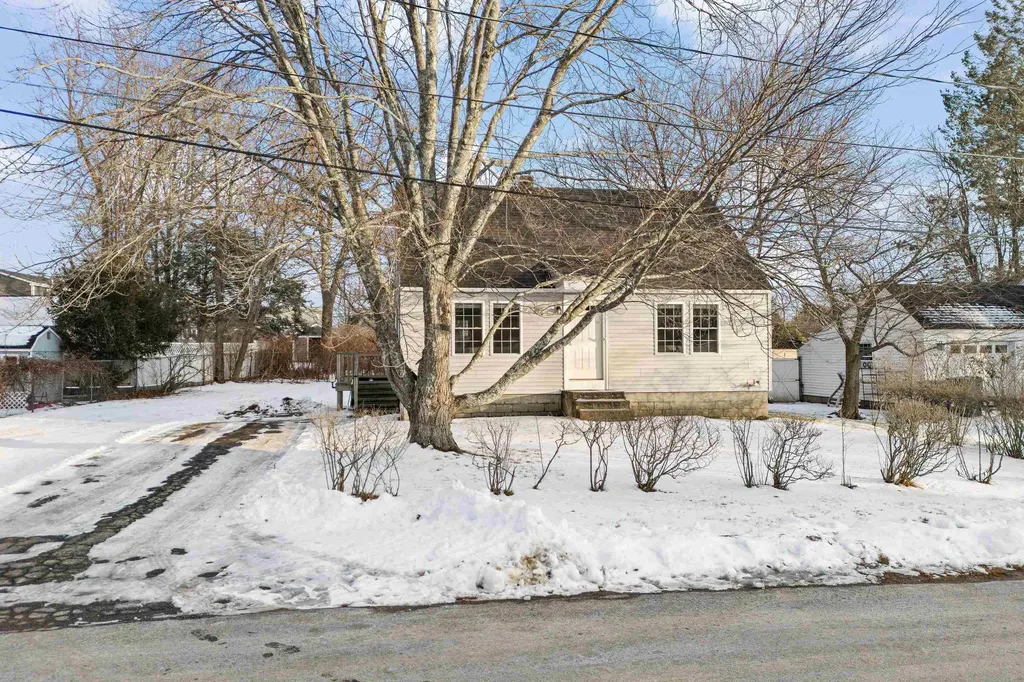 6 Ruth Lane Hampton NH 03842