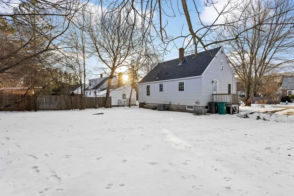 6 Ruth Lane Hampton NH 03842