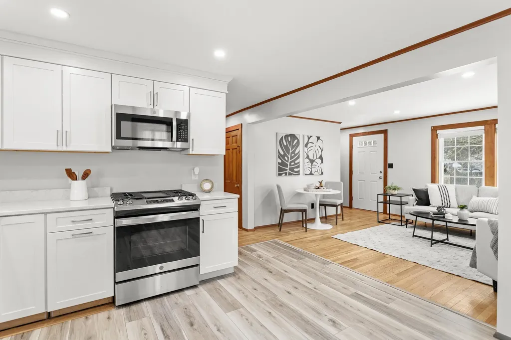 6 Ruth Lane Hampton NH 03842