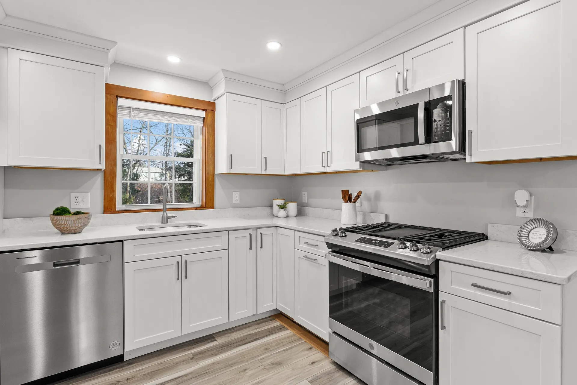 6 Ruth Lane Hampton NH 03842