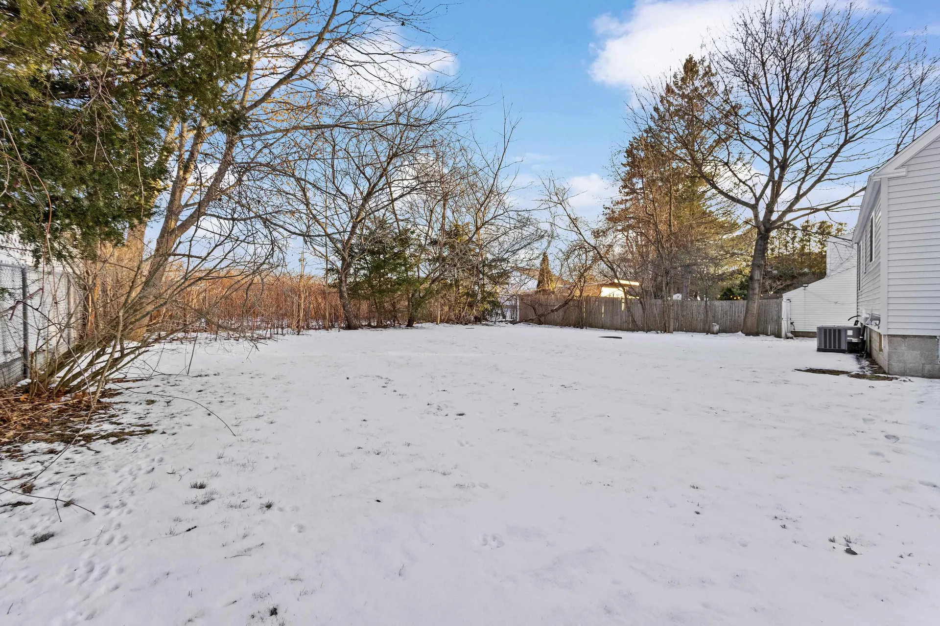 6 Ruth Lane Hampton NH 03842