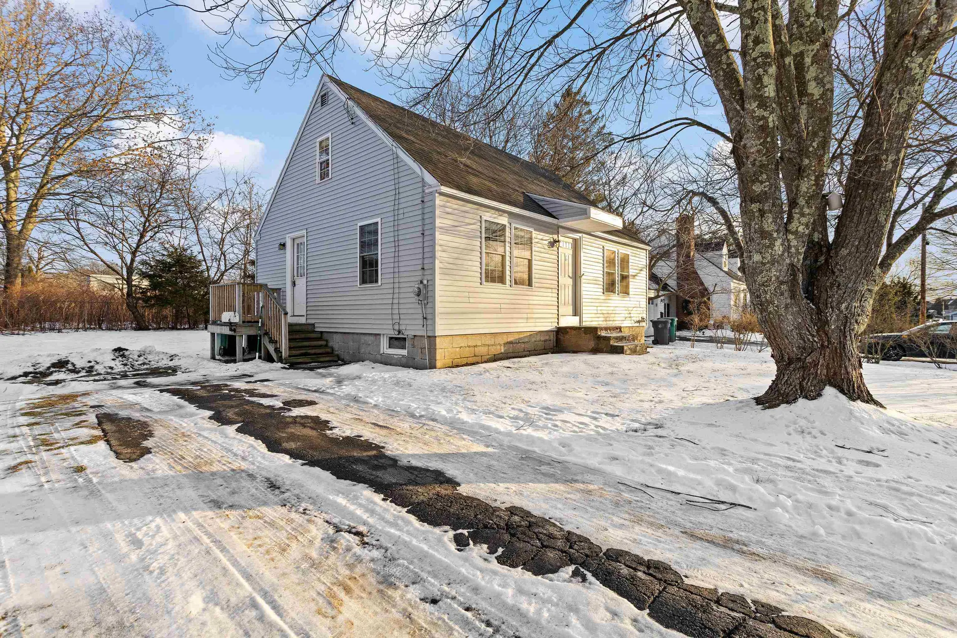 6 Ruth Lane Hampton NH 03842