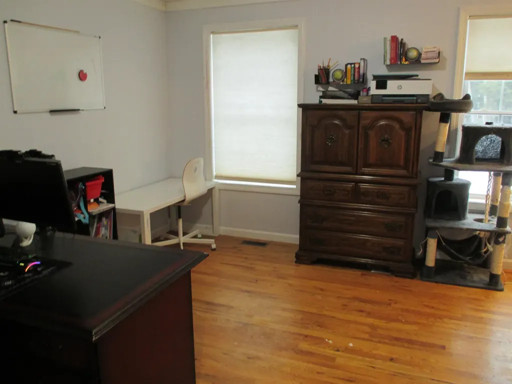 64 Jay Way Rochester NH 03868