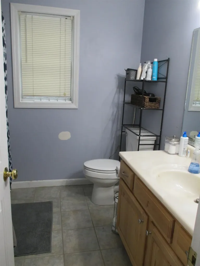 64 Jay Way Rochester NH 03868