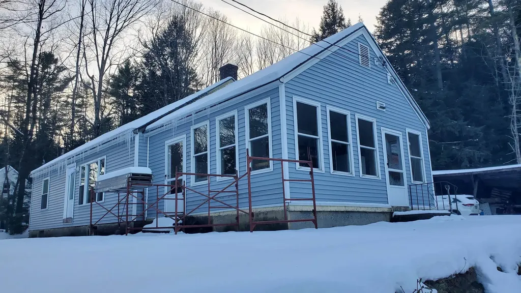 3803 Woodstock Road Hartford VT 05001