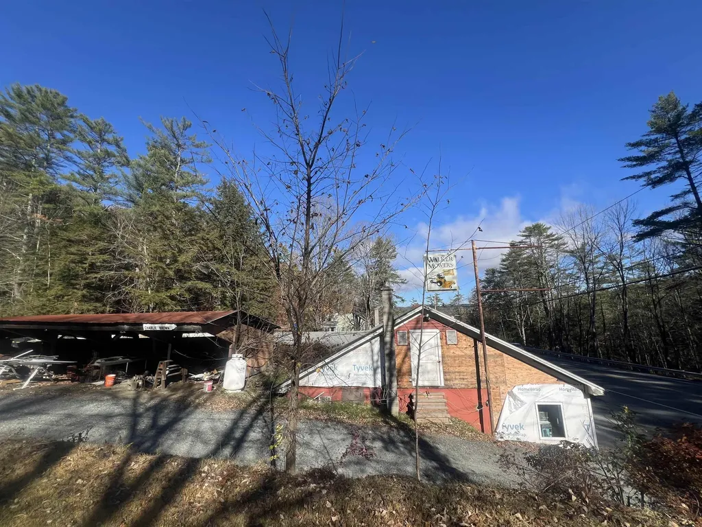 3803 Woodstock Road Hartford VT 05001