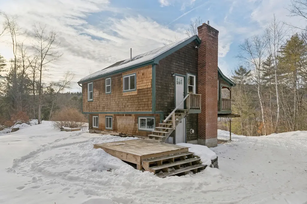 916 Route 114 Sutton NH 03260