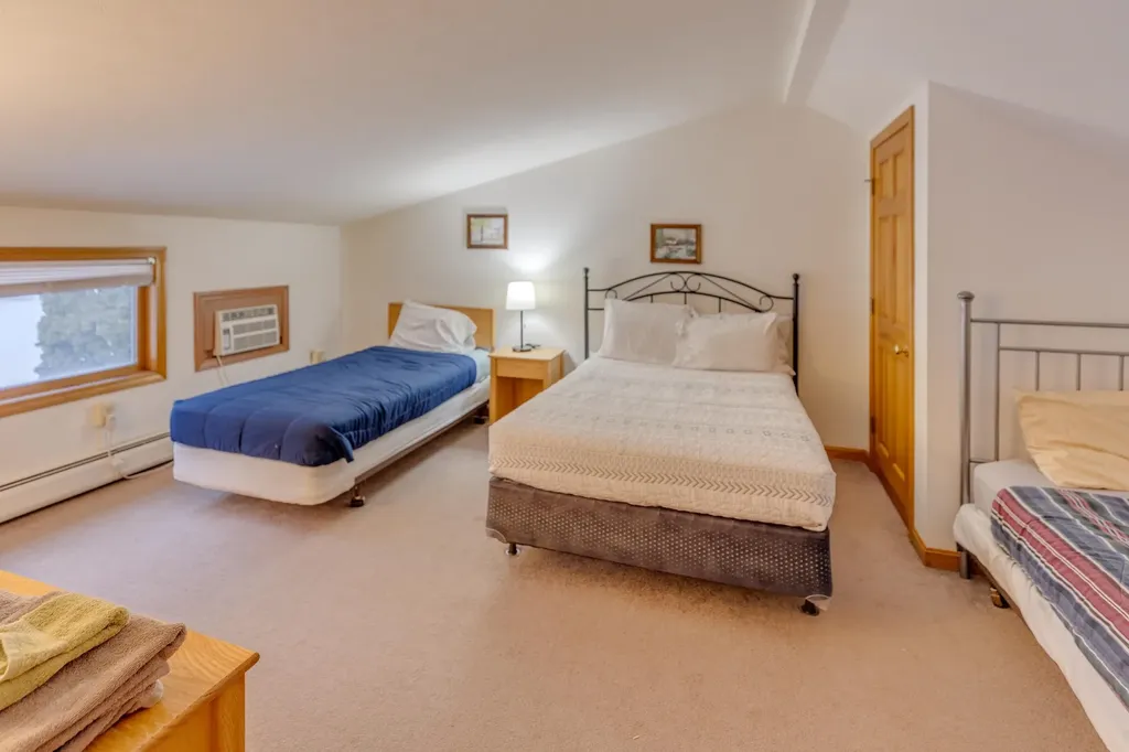 4 Jack O'lantern Drive Woodstock NH 03262