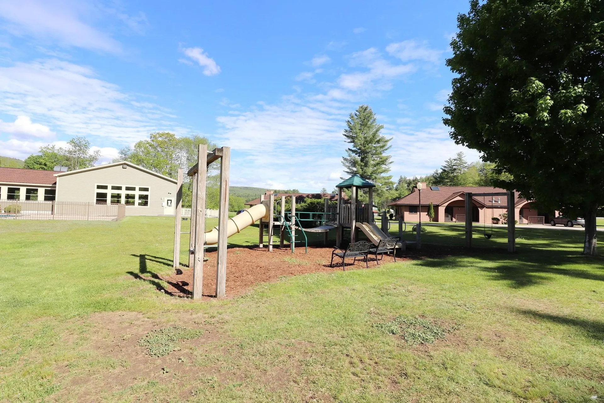 4 Jack O'lantern Drive Woodstock NH 03262