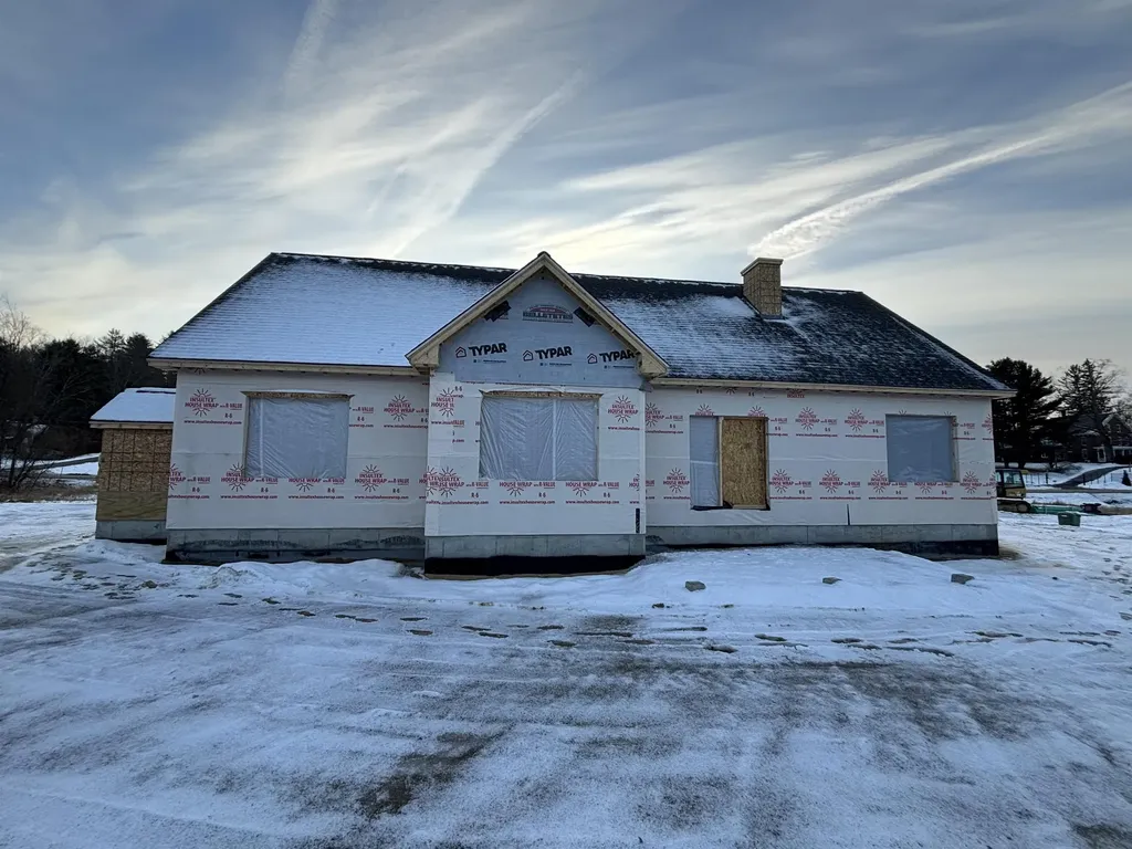 131 Merrimack Street Hooksett NH 03106