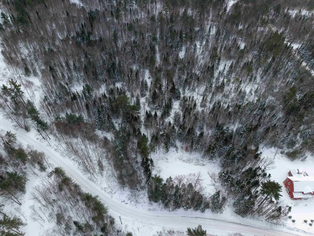 40 Bear Paw Trail Littleton NH 03561