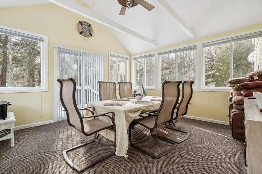 30 Hickory Lane Moultonborough NH 03254