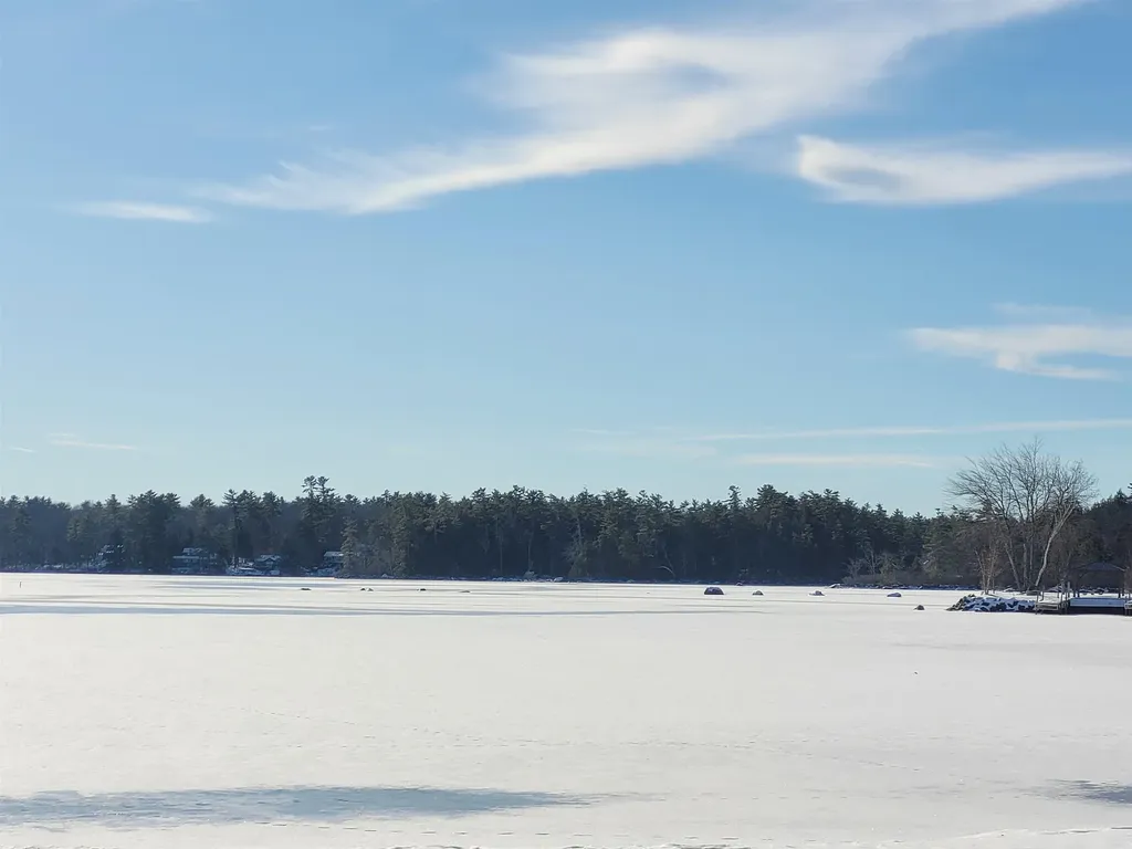 30 Hickory Lane Moultonborough NH 03254